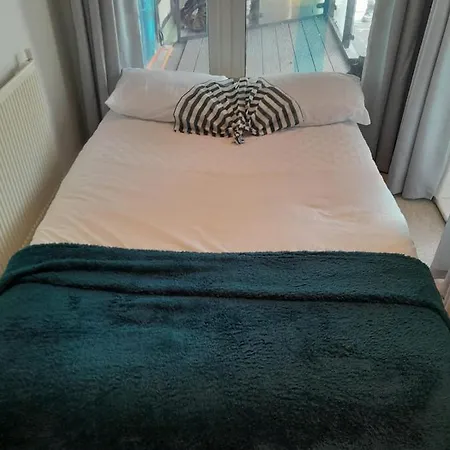 Stylish 3 Beds North Greenwich 02 Arena Apartment *