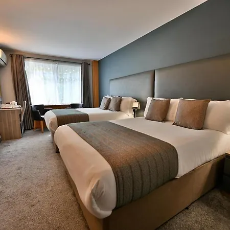 Отель Kensington Court - Earls Court 3*