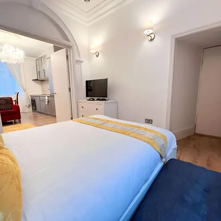Hype Park One Bedroom *