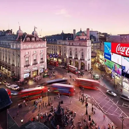 Apartment Spacious And Delightful Sleep 5 Piccadilly Vrc London