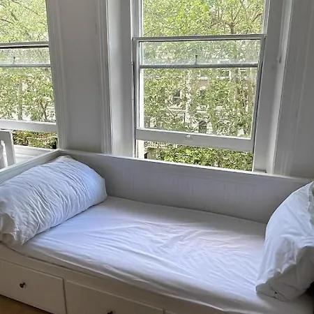 Apartment Harrods London