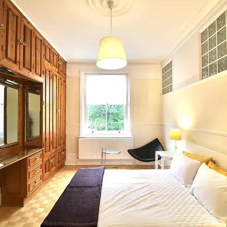 Apartment The At Athol House London