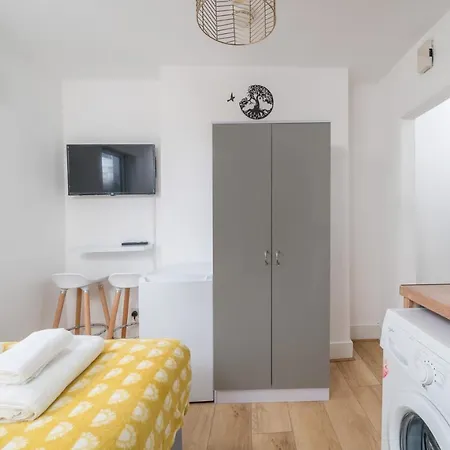Walthamstow * London
