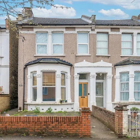 Walthamstow Apartment London