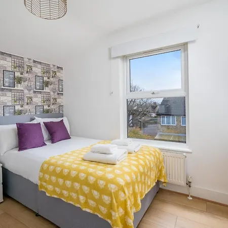 Apartment Walthamstow London