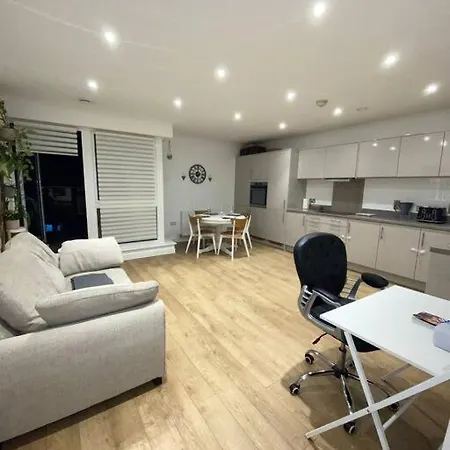 Cozzy In Camberwell Apartment *