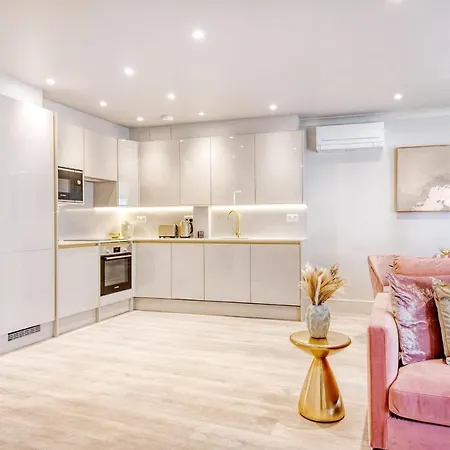 Marble Arch 3-hosted By Sweetstay * London