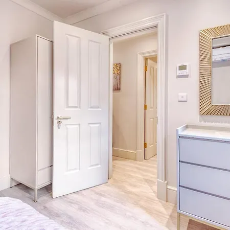 Marble Arch 3-hosted By Sweetstay * London