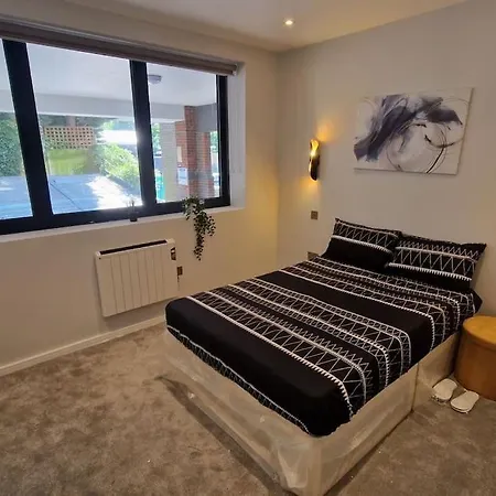Apartment Dream Finchley 4 Min Walk To The Train