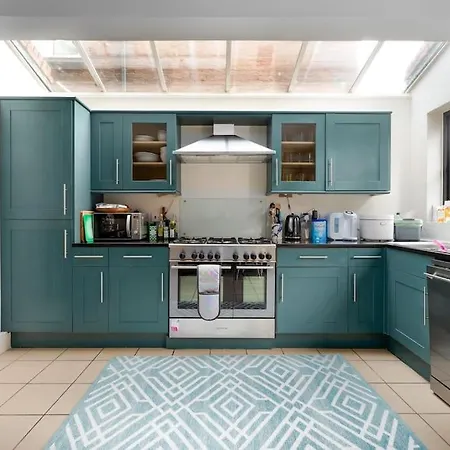 Pbc Perfect Family For Visiting Wimbledon Holiday home
