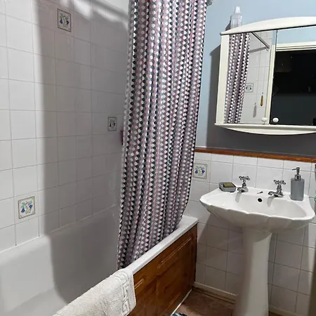 Homestay 77 Blenheim Road