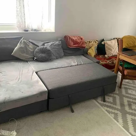 Entire 2 Bedroom