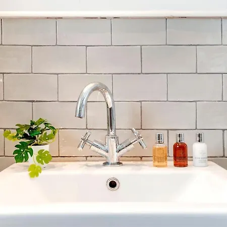Contemporary Clapham Living Londra