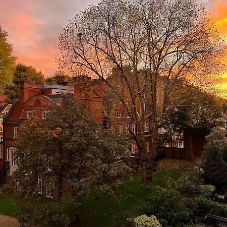 Apartment Luxury 2-bedroom In Prime South Kensington