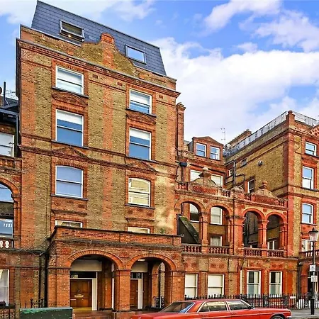 Apartment Luxury 2-bedroom In Prime South Kensington *