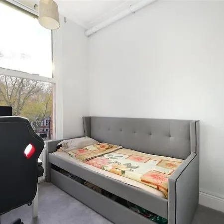 Apartment Luxury 2-bedroom In Prime South Kensington