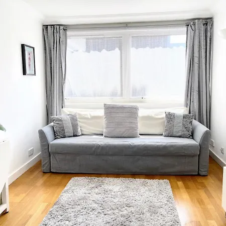 Bright V 1-bed Wifi: Fitzrovia W1 Near Oxford Street Apartment