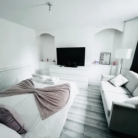 Private House Shepherd's Bush W3 * London
