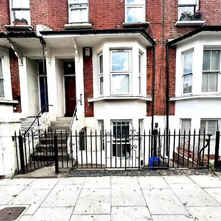 Private House Shepherd's Bush W3