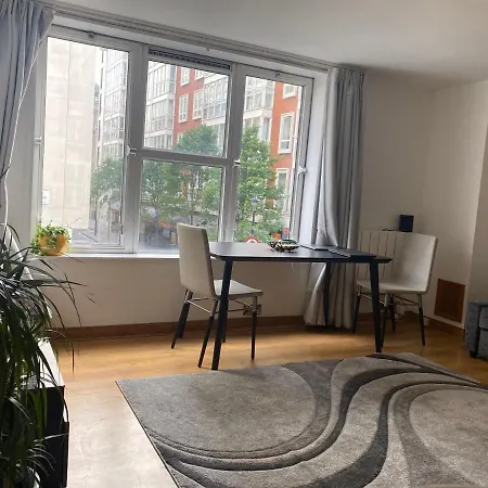 Prime Location - Heart Of * London