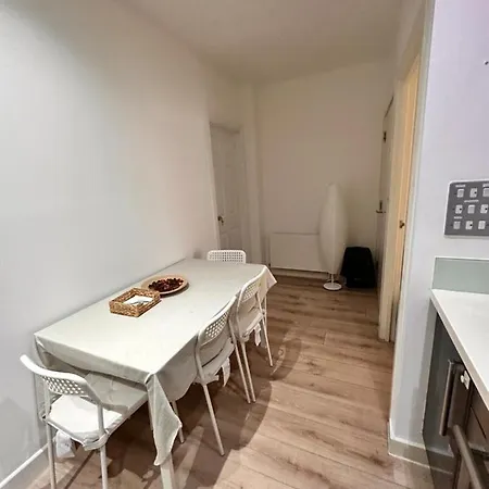 Apartment Modern 2 Bedroom Flat Next To Liverpool Street