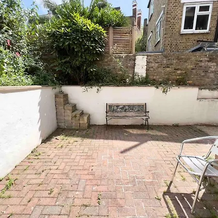 Private House Shepherd's Bush W3 Apartment