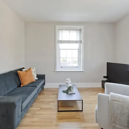 Apartment Fabulous Three Bedroom Flat Near Marylebone By Underthedoormat *