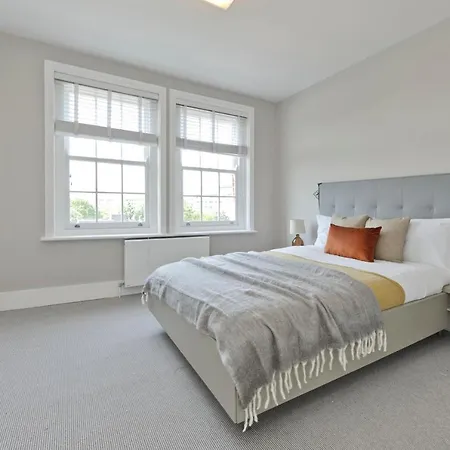 Apartment Fabulous Three Bedroom Flat Near Marylebone By Underthedoormat *