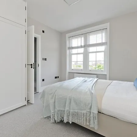 Apartment Fabulous Three Bedroom Flat Near Marylebone By Underthedoormat *