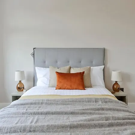 Apartment Fabulous Three Bedroom Flat Near Marylebone By Underthedoormat *
