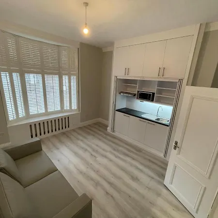 Jefferson House Apartment London