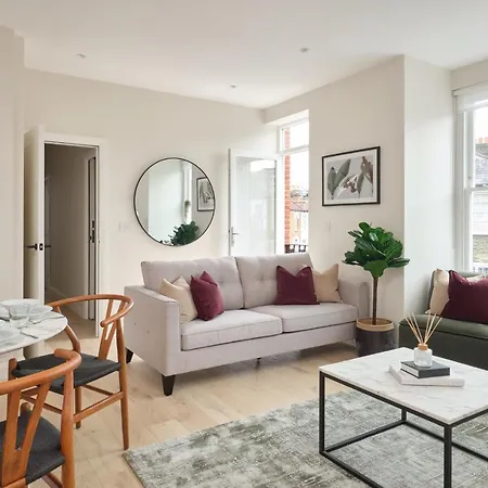 Fulham - Hestercombe House By Viridian *