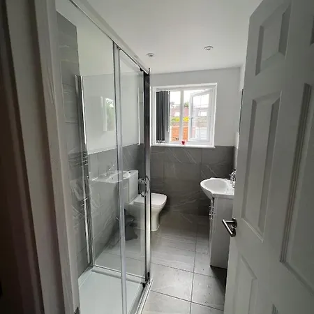 Luxury 2 Bedroom Near The O2 And Canary Wharf Apartment *