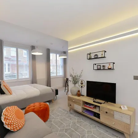 Apartment Street Serviced By Globe