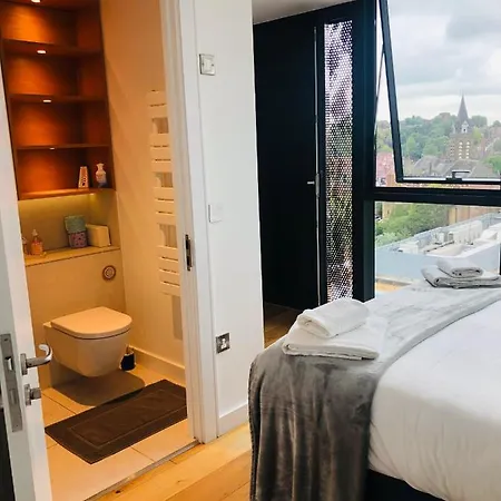 Apartman Luxury 2 Bedroom 20 Min From *