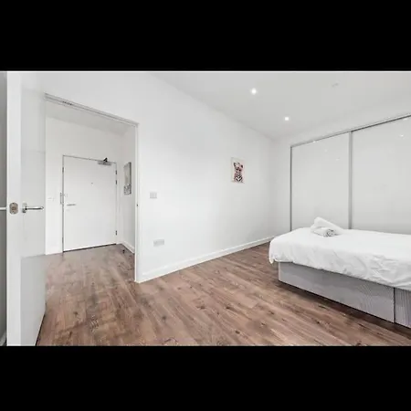Apartment Delta's Charm 1 Bedroom Flat In London Dp235
