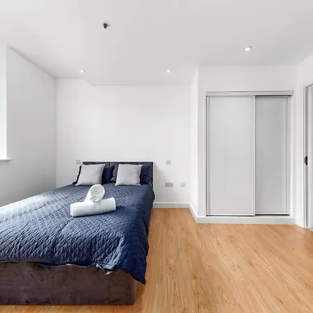 London's Charm 2 Bedroom Flat Cb3