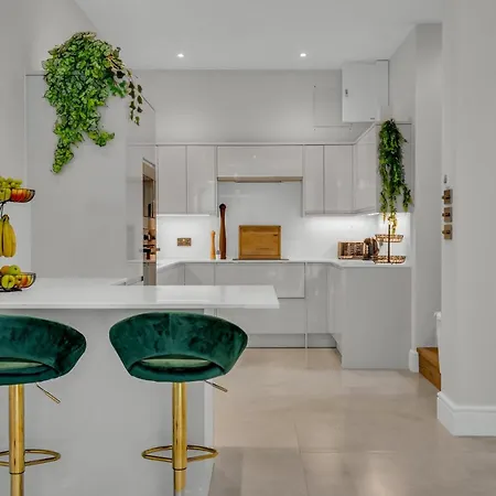 아파트 Be - Alexandra Park Residences