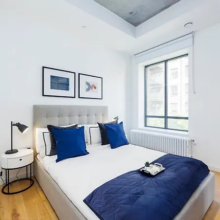 Luxury Apartment-business-relocation-canary Wharf Apartment London