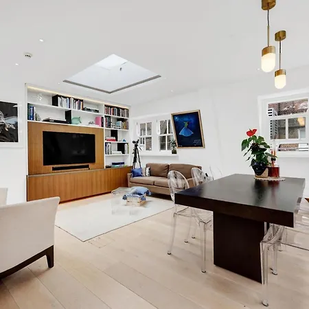 Holiday home Luxury 3 Bed House By Hyde Park, Bayswater *