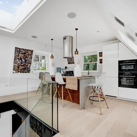 Luxury 3 Bed House By Hyde Park, Bayswater Holiday home London