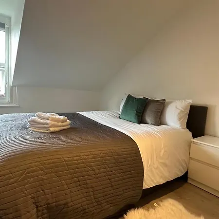 Economic In The Heart Of Chiswick - * Londres