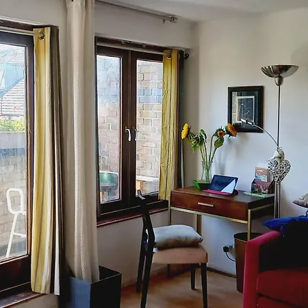 Lovely 2-bed In Battersea London