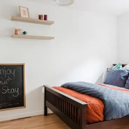 Private Double & Private Bathroom In Our London