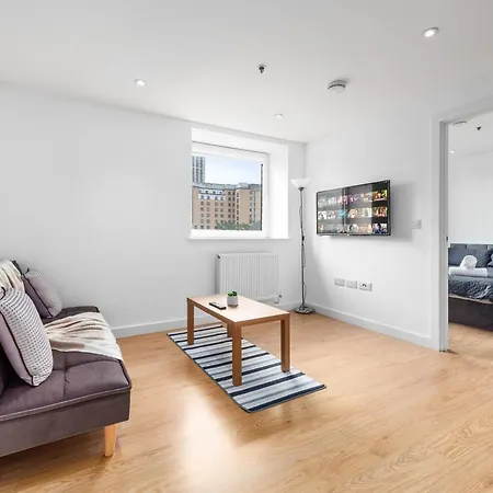 London's Charm 2 Bedroom Flat Cb3