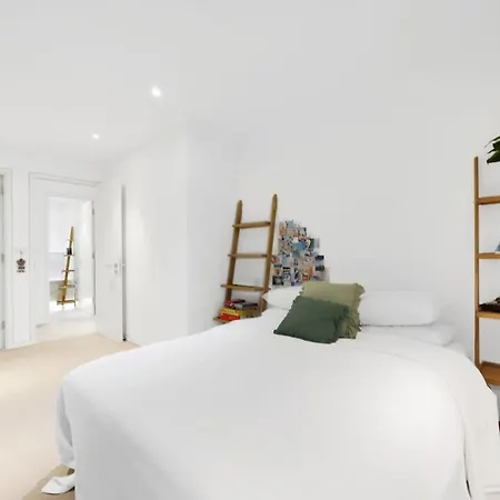 Luxury 3 Bed House By Hyde Park, Bayswater Holiday home London