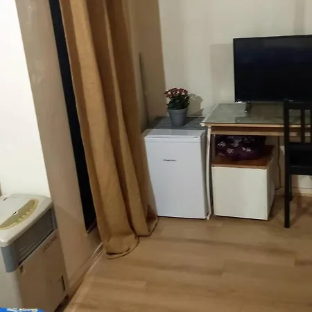 Lovely 2-bed In Battersea * London