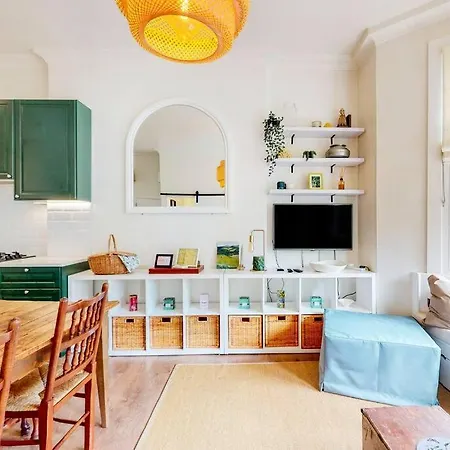 Beautiful 1 Bedroom In Shepards Bush Apartment London
