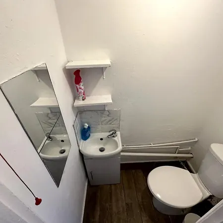 Apartment Wonderful 2 Bedroom On Tower Bridge
