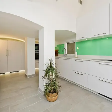 Beautiful Battersea By Clapham Junction By Underthedoormat Apartment London